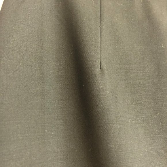 Banana Republic Mini Skirt Black 2 NWT - Picture 2 of 5